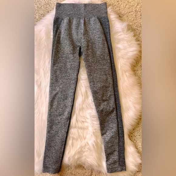 Gymshark Flex High Waisted Leggings in Grey/Pink - Picture 6 of 12